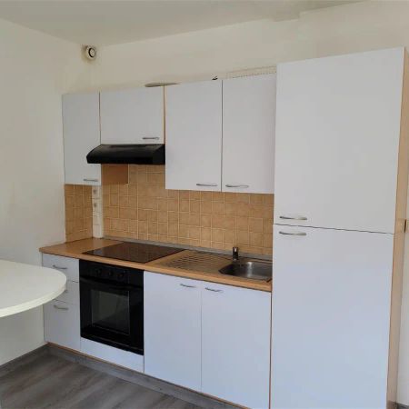 Location appartement 1 pièce - 23.5m² à Hazebrouck (59190) - Photo 4