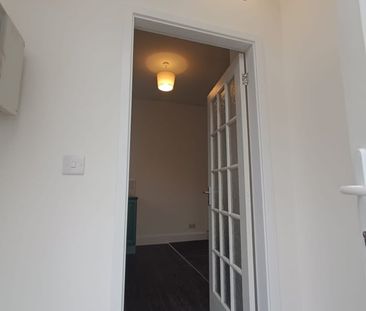 2 Bed Flat, Compton Road, LE3 - Photo 2