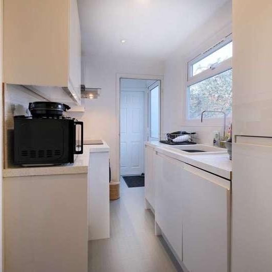 Southview Road, Bath, BA2 - Photo 1