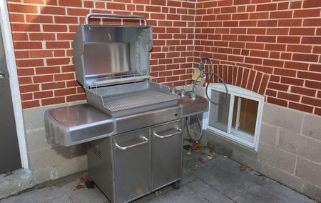 For Lease - 34 Gwendolen Crescent, Toronto, Ontario - Photo 2