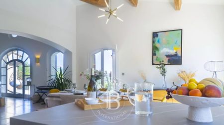 Maison • Le Tholonet - Photo 5