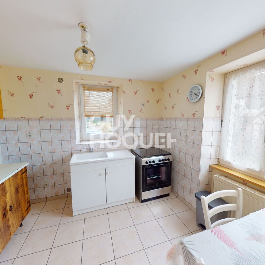 LOCATION d'un appartement F3 (73 m²) à TRIEMBACH AU VAL - Photo 1