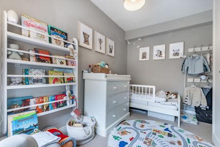 3 bedroom terraced house to rent - Photo 5