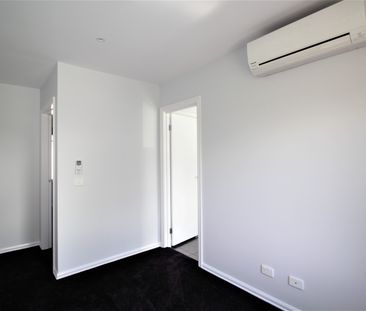 1/14 Manatunga Street, Clayton VIC 3168 - Townhouse For Rent | Domain - Photo 3