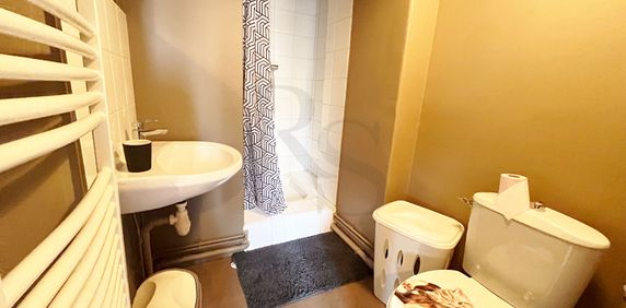 ARGENTAN - Chambre meublée à louer toutes charges comprises, - Photo 2