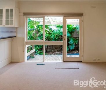 Spacious 4 BR Family Home - Photo 2