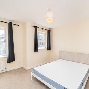 Gower Close, Balham, SW4, London - Photo 3