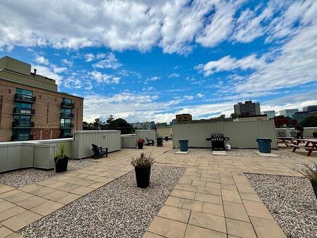 429 Kent Street Unit 413 - Photo 5