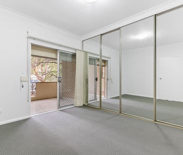 Unit 2/38 Minter Street, - Photo 3