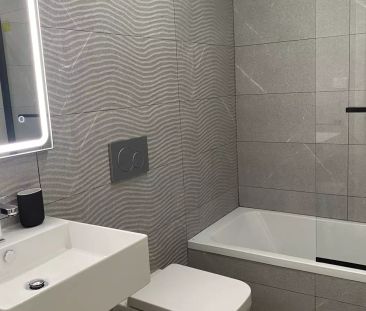 3-bedroom apartment for rent in Ave María, professionals only - Photo 6