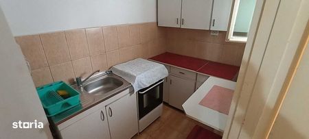 Proprietar inchiriez apartament cu 1 camera, B-dul Take Ionescu - Photo 3