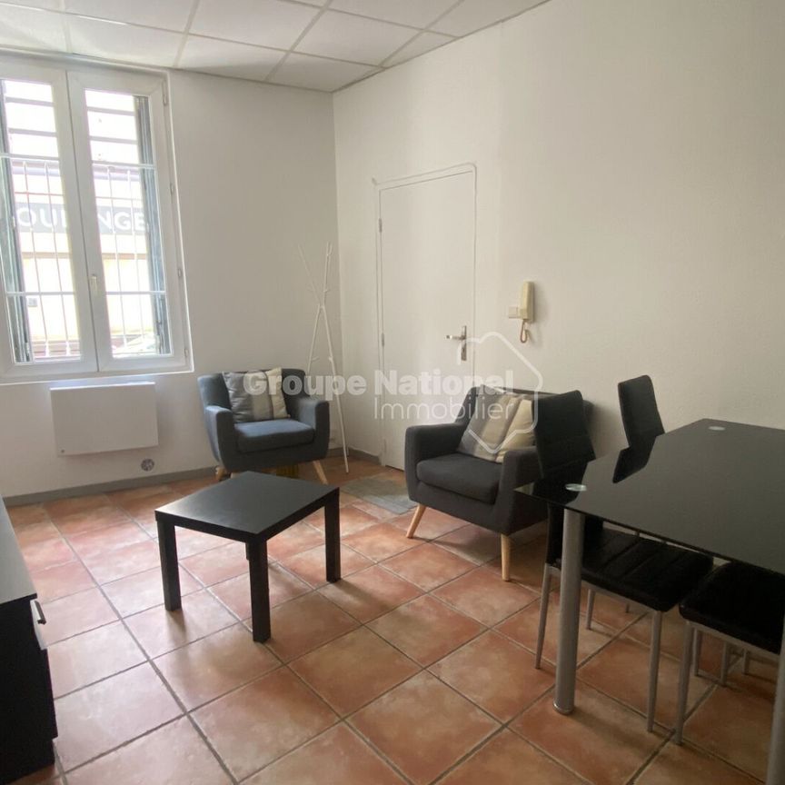 NÎMES -SEGUIER, - Photo 1
