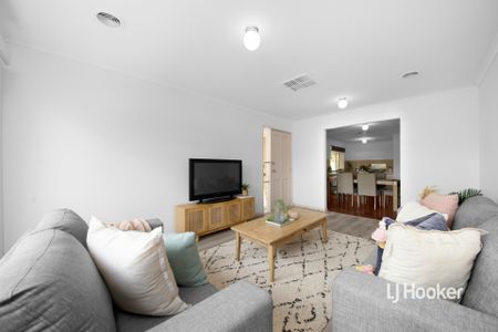 6 Lyrebird Court, Werribee VIC, Belconnen - Photo 5