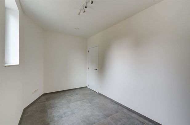 RECENT APPARTEMENT (116M²) MET 2 SLAAPKAMERS GELEGEN IN HET CENTRUM VAN BILZEN - Foto 1