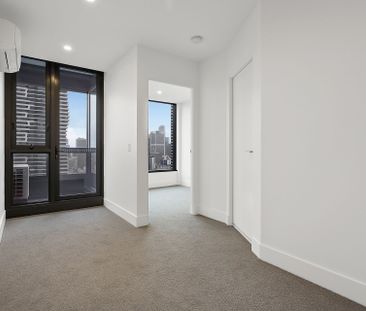 5008/500 Elizabeth Street, Melbourne - Photo 1