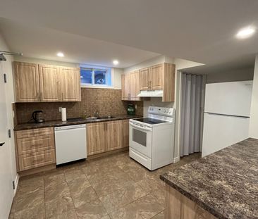 For Lease - 36 Aurora Heights Drive, Aurora, Ontario - Photo 5