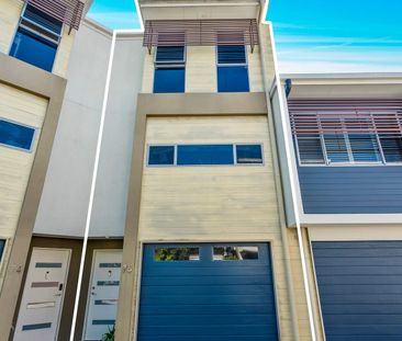 75/5033 Emerald Island Drive, Carrara, Qld 4211 - Photo 2