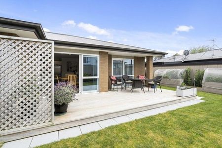 30 Wallath Road,Westown - Photo 4