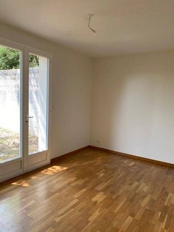 Location maison 4 pièces 125 m² à Ampuis (69420) - Photo 2