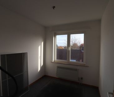 Dakappartement met 2 slaapkamers en garage in Beerse. - Photo 5