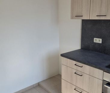 Appartement te huur in Borsbeek voor € 900 met 2 slaapkamers - Foto 2