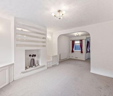 2 bedroom terraced house to rent - Photo 4