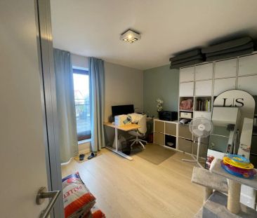 Instapklaar, modern appartement met 2 slaapkamers en een garage te ... - Foto 3