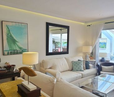 3 Bedroom Apartment For Rent in La Quinta, Málaga - Photo 2