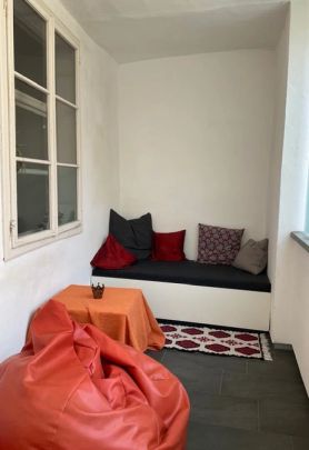 Charmante Altbau-Wohnung mit Loggia und einem Garten - Foto 1