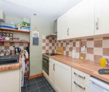 2 bedroom terraced house to rent - Photo 5