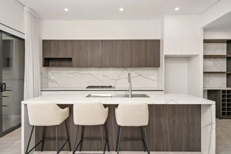 Luxurious Family Duplex in a Prime Location - Photo 2