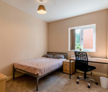 32 Tranby Avenue - Photo 5