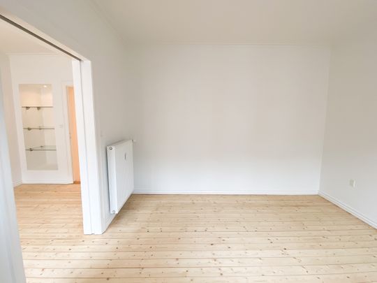 Centralt beliggende 3-værelses lejlighed med altan - Photo 1