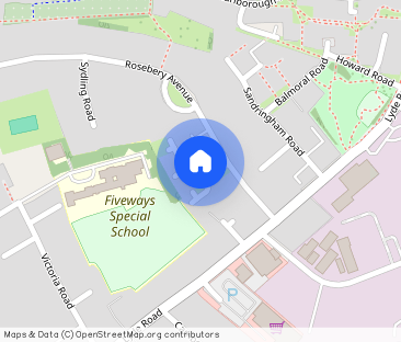 Clifton Close, YEOVIL - Photo 1