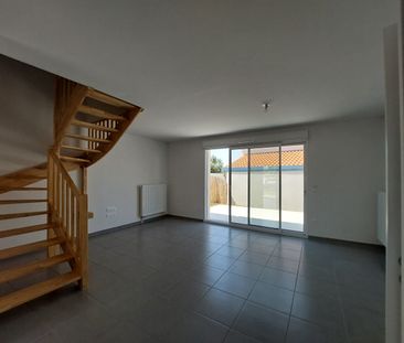 Location Maison 4 pièces 86m² - Photo 1