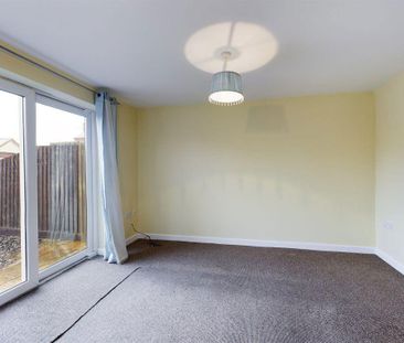 4 bedroom terraced house to rent - Photo 2
