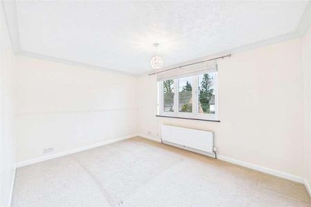 Sunray Estate, Sandhurst, Berkhire, GU47 - Photo 5