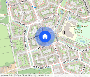 The Square Room 1 Master Bedroom with ensuite - Photo 1