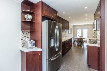 For Lease - 4153 Wheelwright Crescent, Mississauga, Ontario - Photo 3