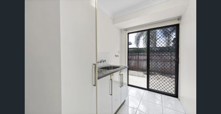 Charming Family Home in Bucasia - Photo 2