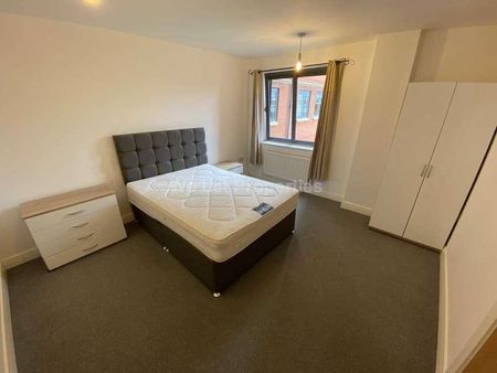 Lake House, Castlefield, M15 - Photo 4