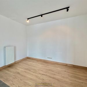 Te huur, exclusief penthouse met terras en staanplaats te Ronse - Photo 2