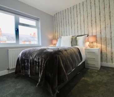 1 bedroom in a house share to rent - Photo 1