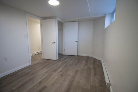 **CENTRAL WELLAND** LOWER UNIT FOR RENT! - Photo 3