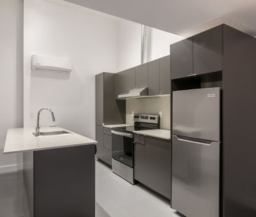 4350 Hotel de Ville - Photo 2