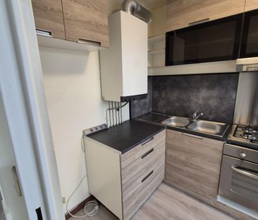 Location Appartement 3 pièces 48m² CHAMPIGNY SUR MARNE 94500 - Photo 3