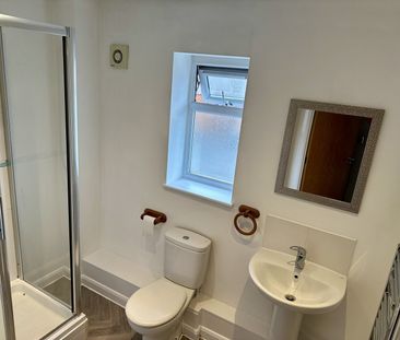 Columbia Road, Ensbury Park, Bournemouth - Photo 2