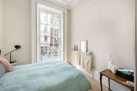A lovely two bedroom flat on Devonshire Terrace - Photo 2