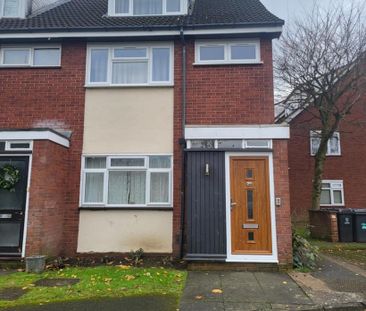 1 bedroom in a flat share to rent - Photo 1