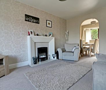 3 bedroom semi-detached house to rent - Photo 2